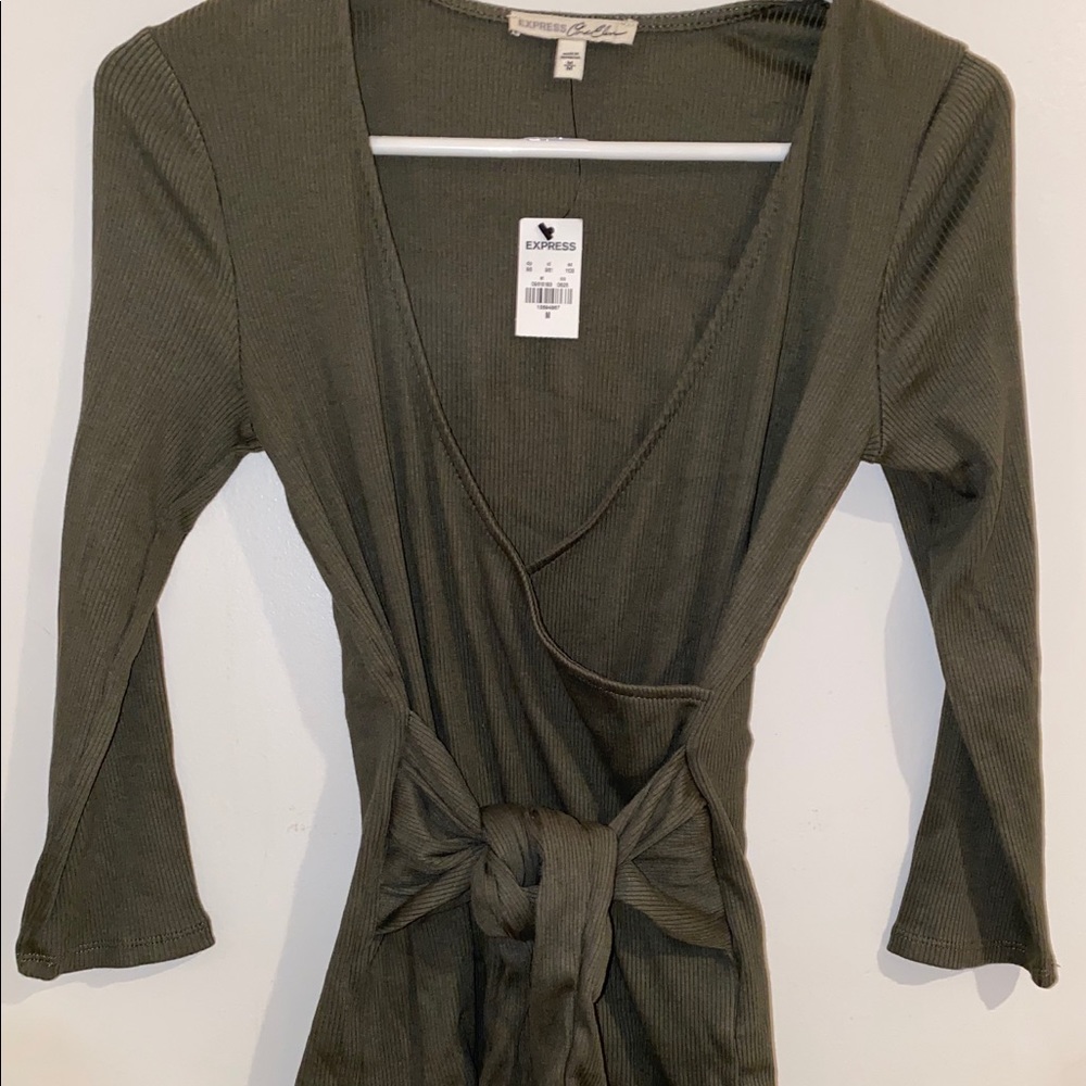 Express One Eleven Rib Wrap Front Tee New With Tag